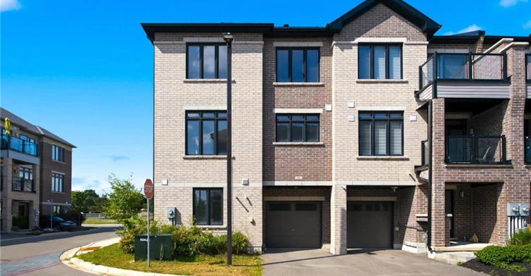 601-585 Colborne Street, Brantford, ON, N3S 0K4