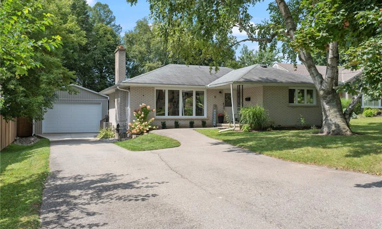 16 Gibson Drive