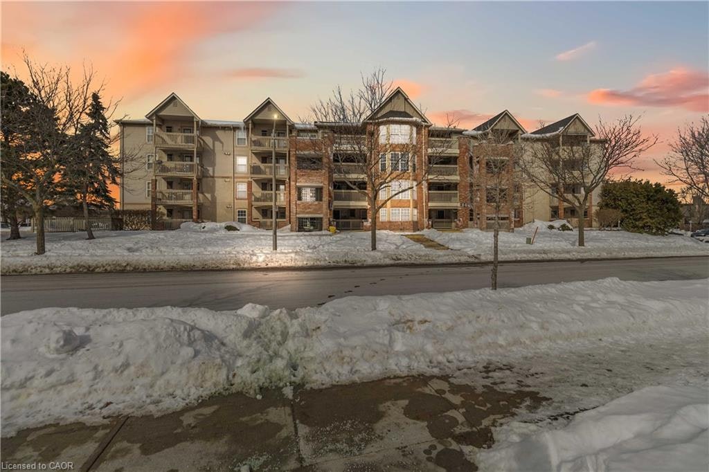 110-4015 Kilmer Drive, Burlington, ON, L7M 4M4