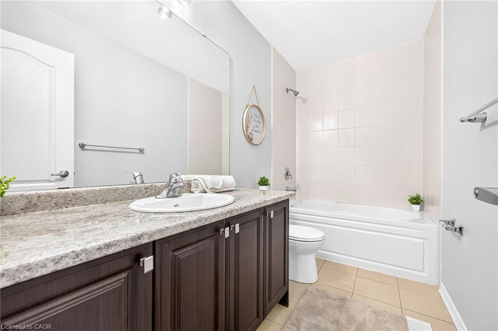 31 Mccargow Drive, Cayuga, ON, N3W 0C3 - 32