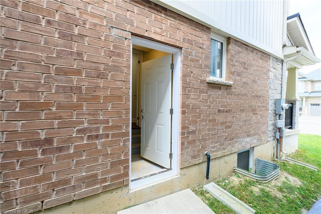 31 Mccargow Drive, Cayuga, ON, N3W 0C3 - 42