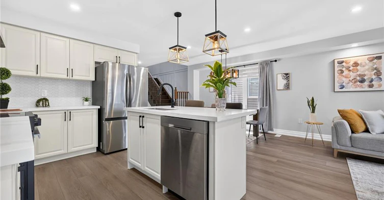 31 Mccargow Drive, Cayuga, ON, N3W 0C3 - 10