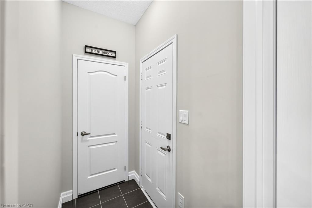 31 Mccargow Drive, Cayuga, ON, N3W 0C3 - 39