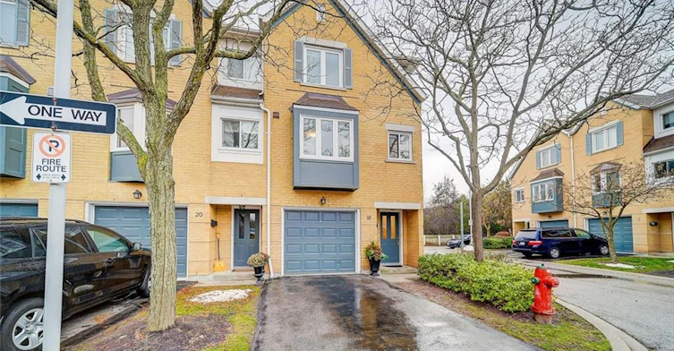 19-2300 Brays Lane, Oakville, ON, L6M 3J9