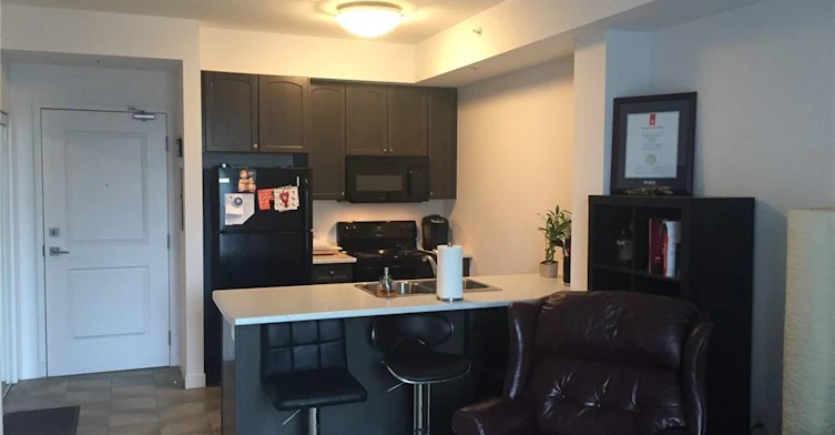 215-5010 Corporate Drive, Burlington, ON, L7L 0H7 - 5