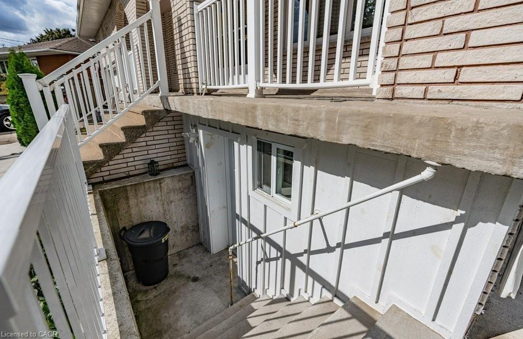 Lower-271 Carson Drive, Hamilton, ON, L8T 2X8 - 2