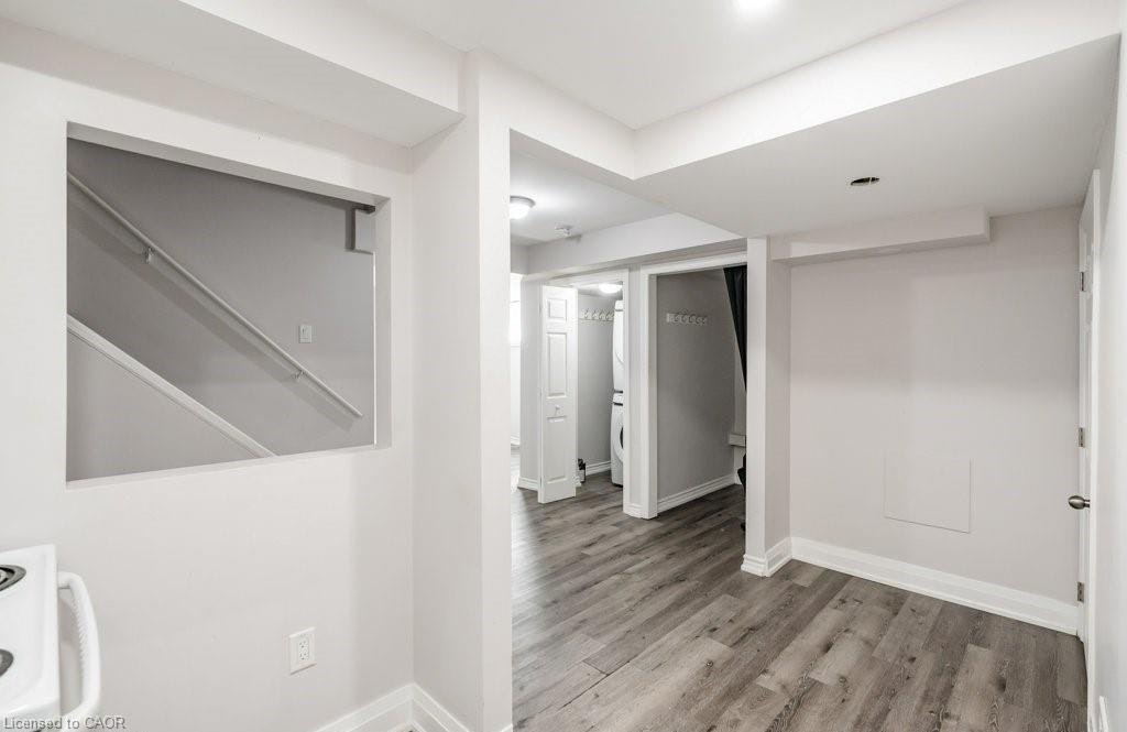 Lower-271 Carson Drive, Hamilton, ON, L8T 2X8 - 8