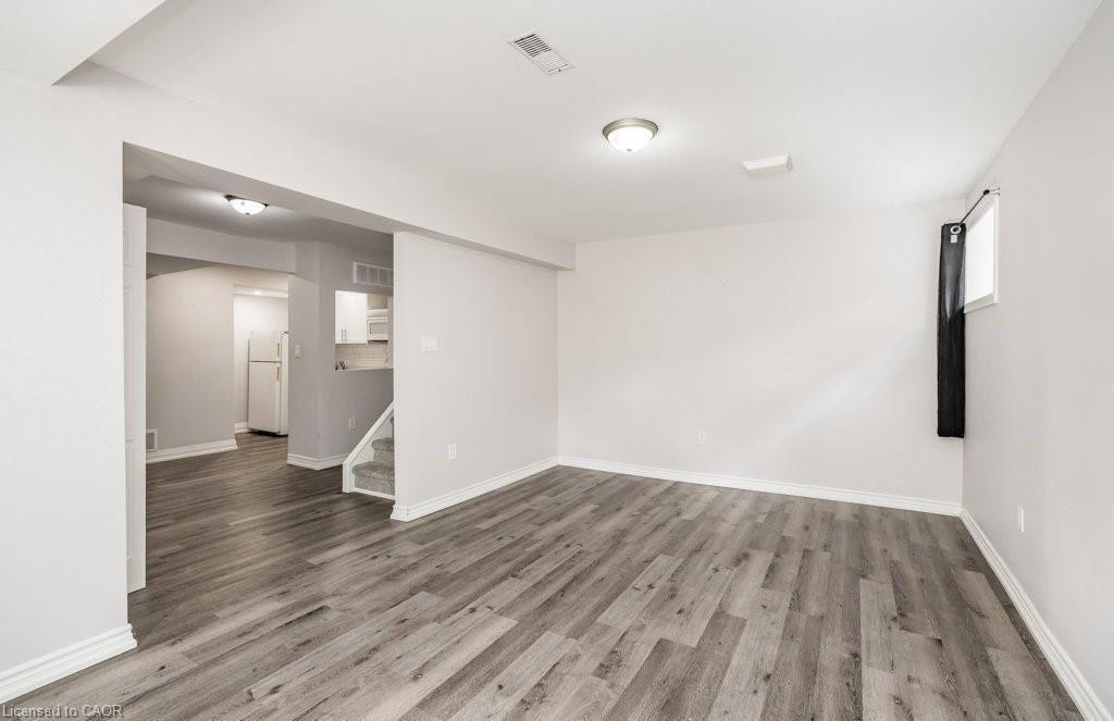 Lower-271 Carson Drive, Hamilton, ON, L8T 2X8 - 4