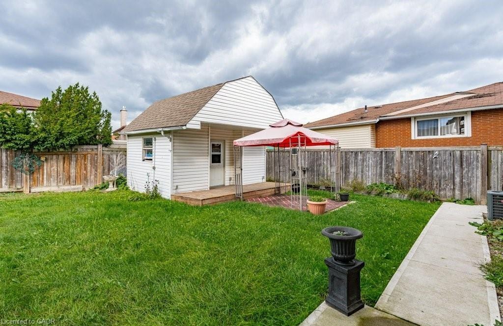 Lower-271 Carson Drive, Hamilton, ON, L8T 2X8 - 17