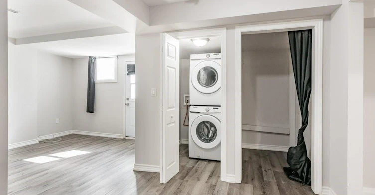 Lower-271 Carson Drive, Hamilton, ON, L8T 2X8 - 6