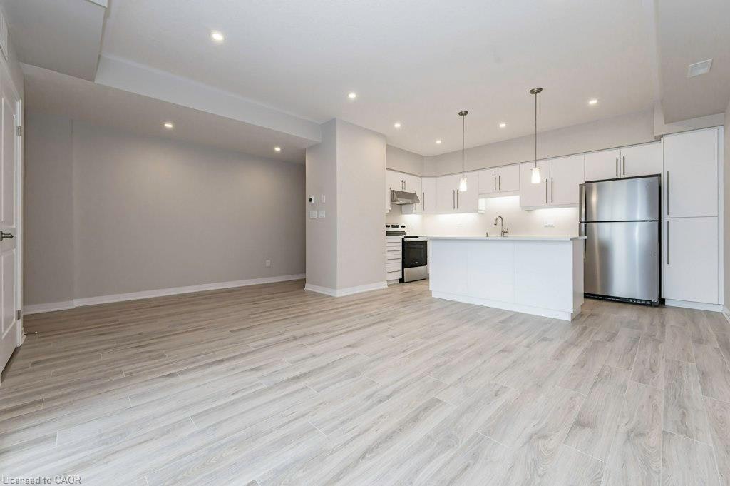 28 Progress Crescent, Kitchener, ON, N2R 0R7 - 6