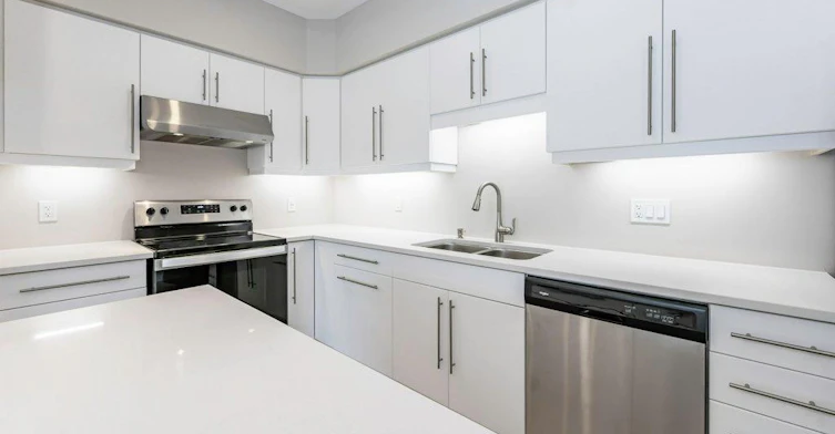 28 Progress Crescent, Kitchener, ON, N2R 0R7 - 8