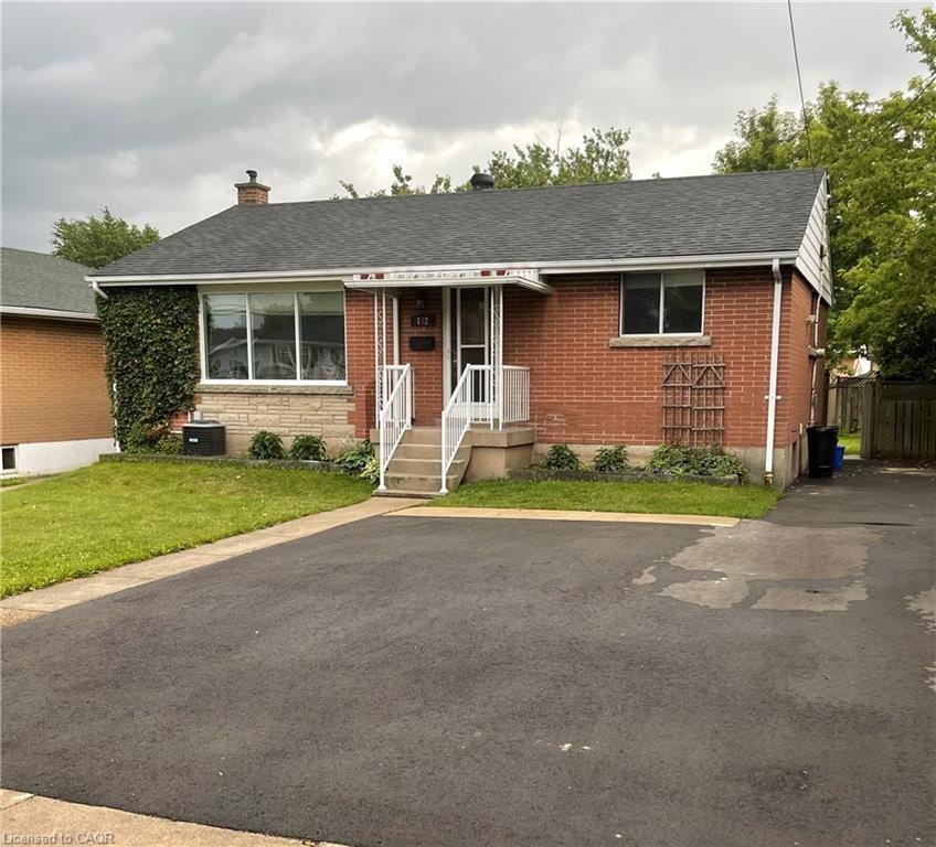 A-132 Howe Avenue, Hamilton, ON, L9A 1X6