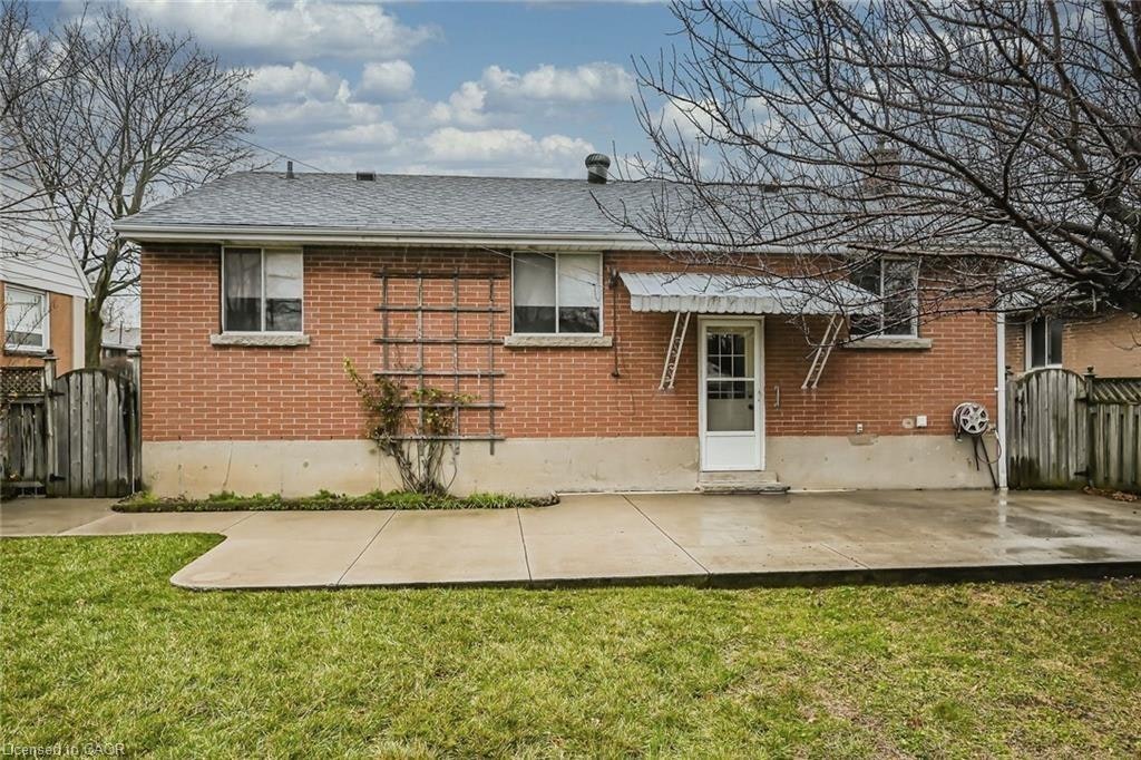 A-132 Howe Avenue, Hamilton, ON, L9A 1X6 - 11