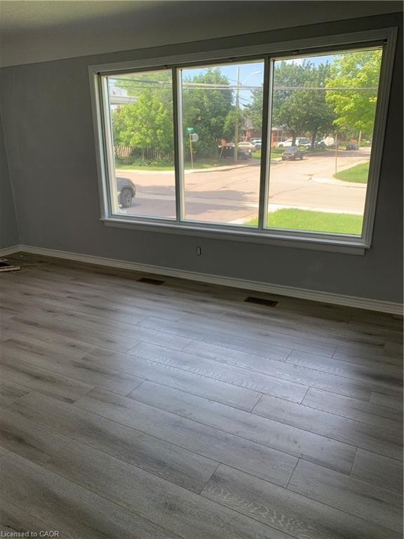 A-132 Howe Avenue, Hamilton, ON, L9A 1X6 - 4
