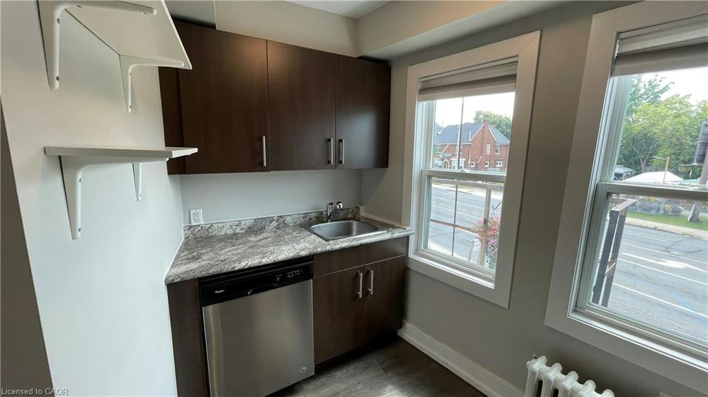 16-4 Ottawa Street N, Hamilton, ON, L8H 3Y7 - 3