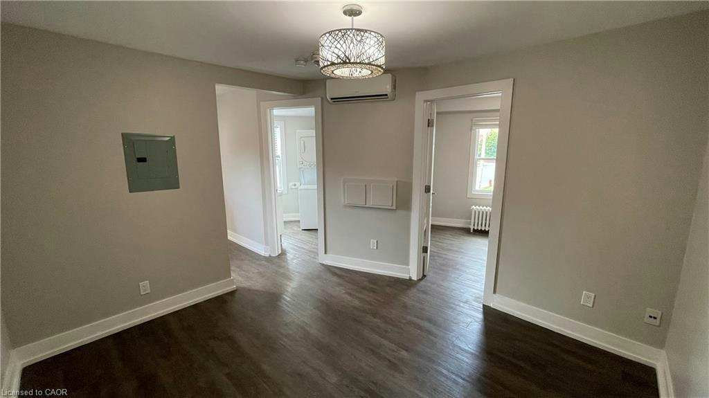 16-4 Ottawa Street N, Hamilton, ON, L8H 3Y7 - 4