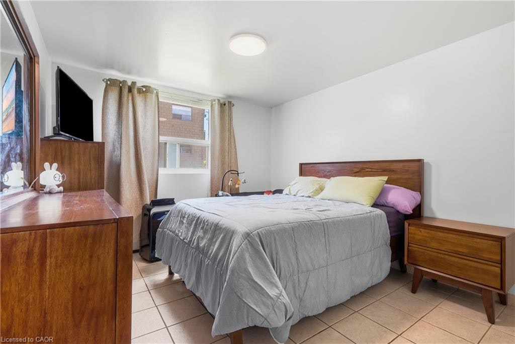 101-242 Oakdale Avenue, St. Catharines, ON, L2P 3K5 - 12