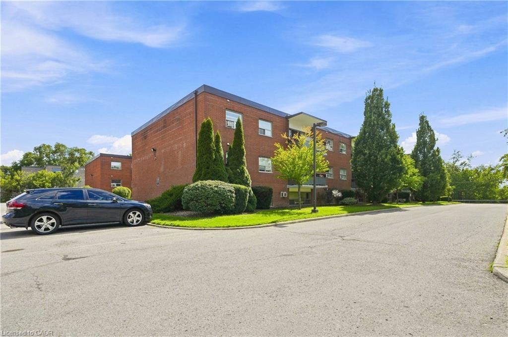 101-242 Oakdale Avenue, St. Catharines, ON, L2P 3K5 - 18