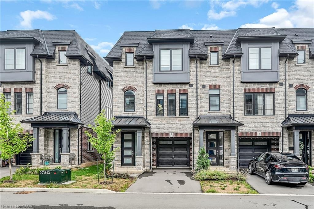 8-187 Wilson Street W, Hamilton, ON, L9G 0J3 - 3