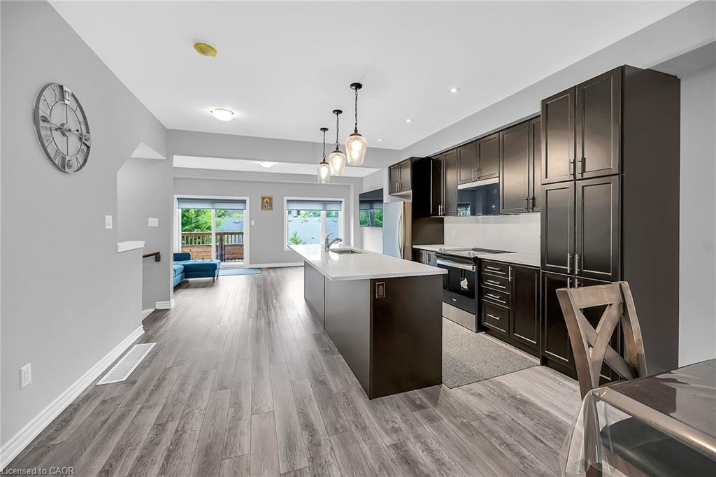 8-187 Wilson Street W, Hamilton, ON, L9G 0J3 - 14
