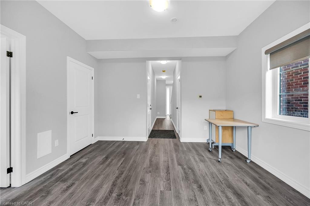 8-187 Wilson Street W, Hamilton, ON, L9G 0J3 - 8