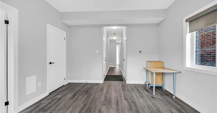 8-187 Wilson Street W, Hamilton, ON, L9G 0J3 - 8