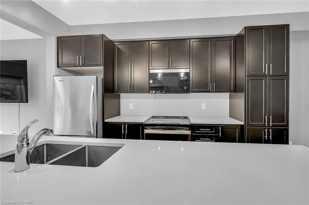 8-187 Wilson Street W, Hamilton, ON, L9G 0J3 - 13