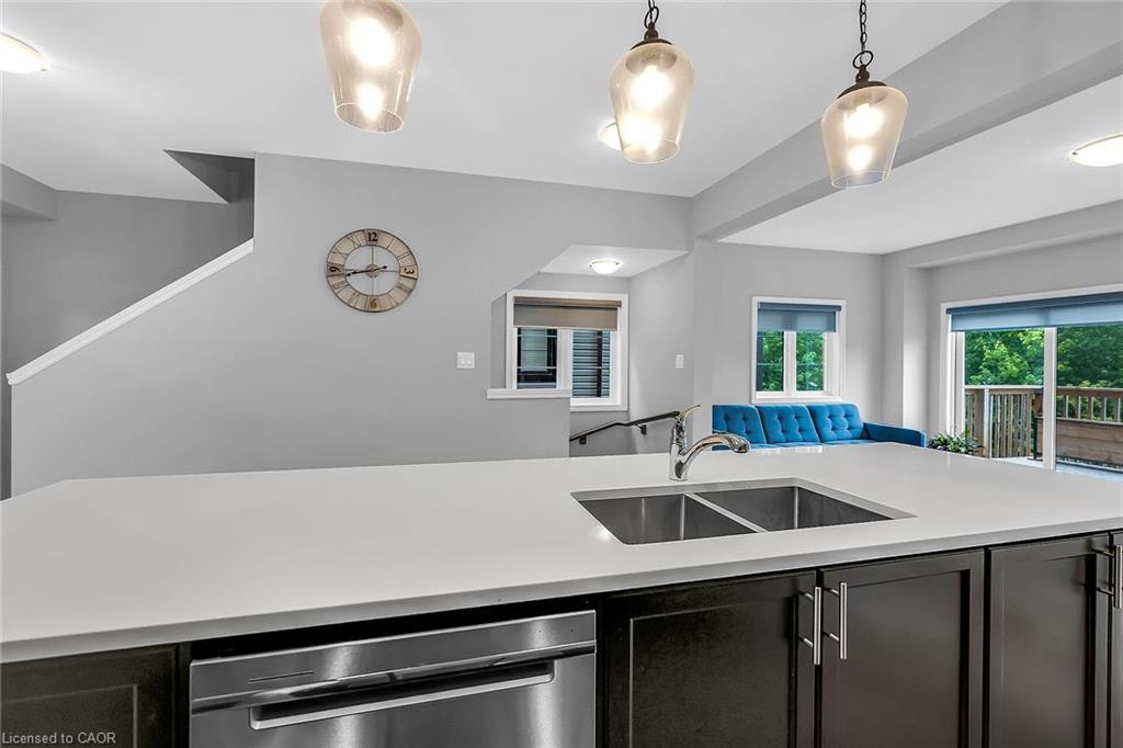 8-187 Wilson Street W, Hamilton, ON, L9G 0J3 - 16