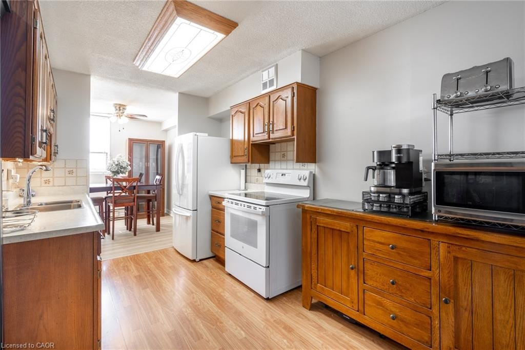 811-700 Dynes Road, Burlington, ON, L7N 3M2 - 9