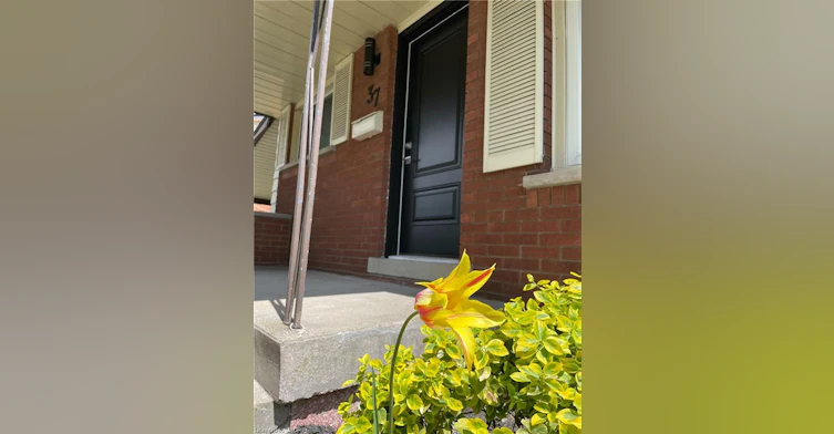 Upper-37 Goldfinch Road, Hamilton, ON, L9A 3W8 - 2