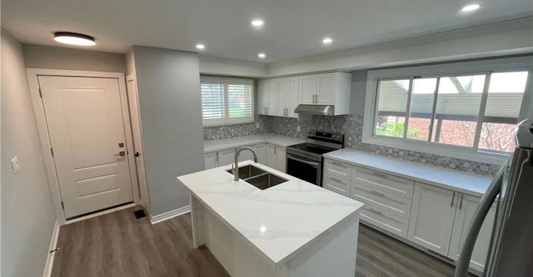 Upper-37 Goldfinch Road, Hamilton, ON, L9A 3W8 - 7