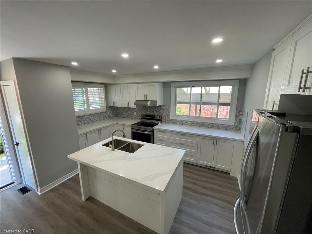 Upper-37 Goldfinch Road, Hamilton, ON, L9A 3W8 - 4