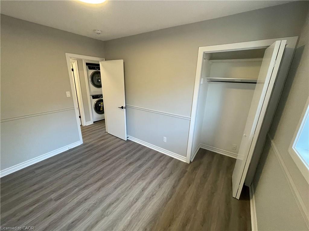 Upper-37 Goldfinch Road, Hamilton, ON, L9A 3W8 - 11
