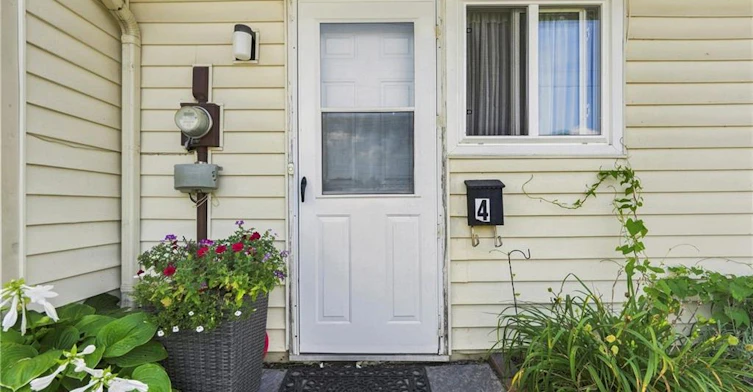 4-8646 Willoughby Drive, Niagara Falls, ON, L2G 6X7 - 3