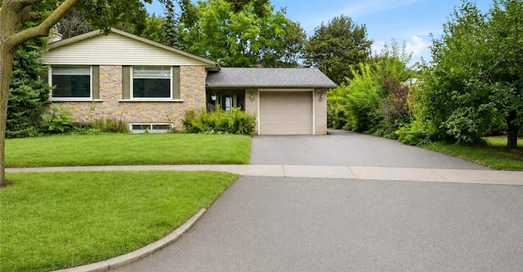 58 Tupper Crescent, Kitchener, ON, N2B 2X9