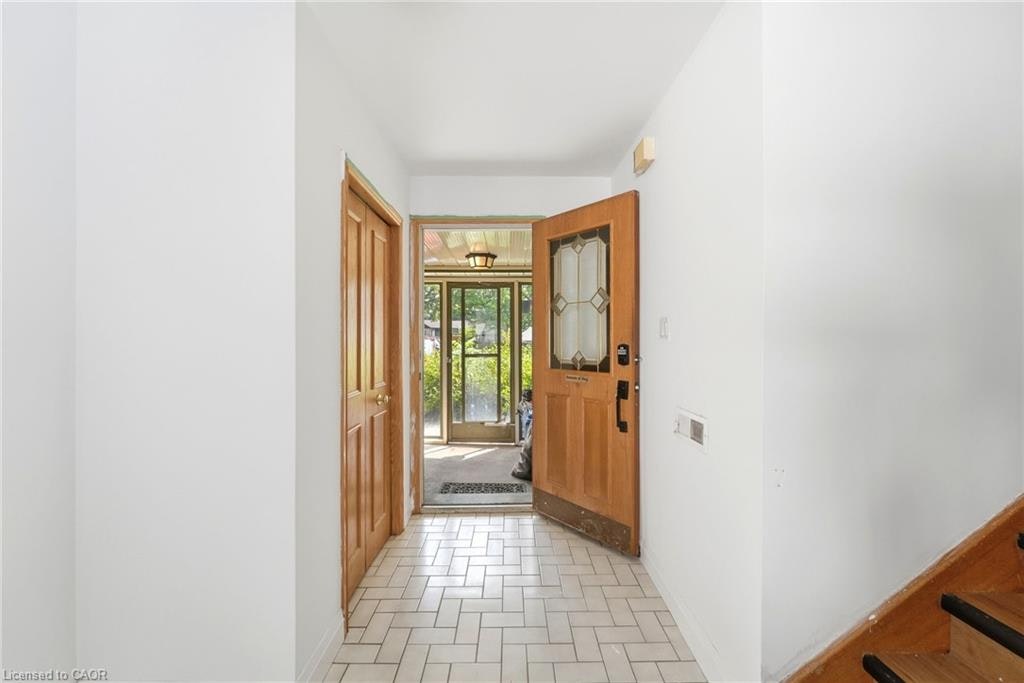 58 Tupper Crescent, Kitchener, ON, N2B 2X9 - 3