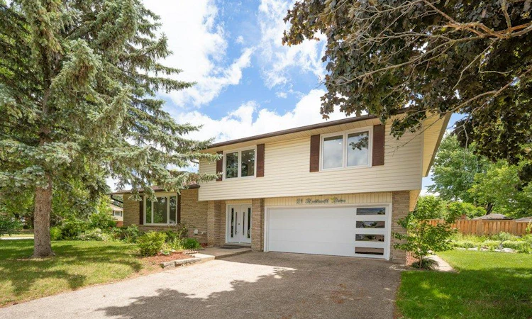 21 Halliwell Drive