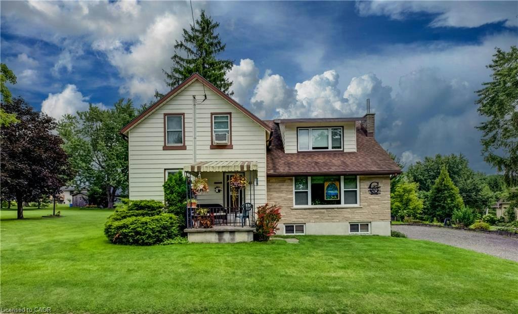 5465 King Street, Perth East, ON, N0B 2T0