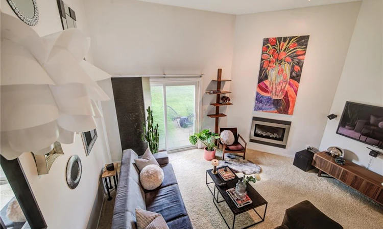 22-589 Beechwood Drive