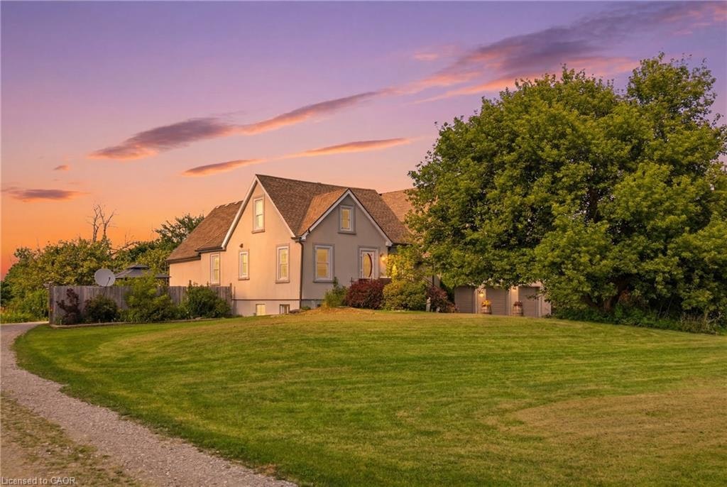 97 Smith Road, Hamilton, ON, L8J 2Z2