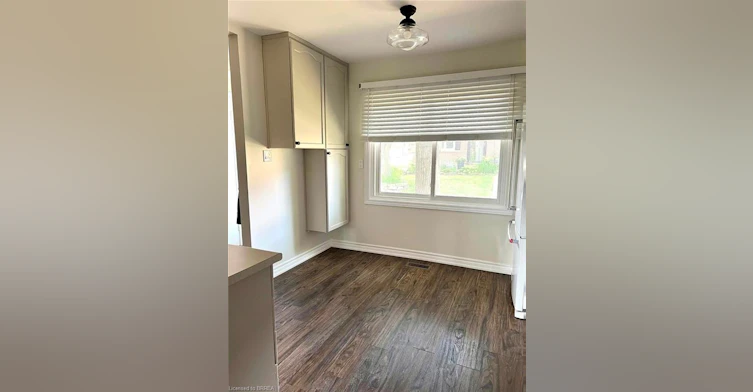 50-62 Tivoli Drive, Hamilton, ON, L9C 2E4 - 5