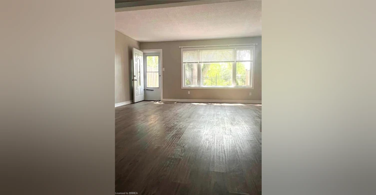 50-62 Tivoli Drive, Hamilton, ON, L9C 2E4 - 8