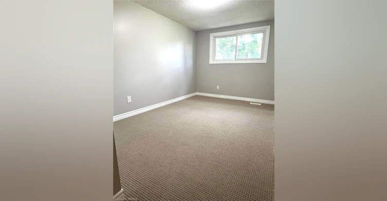 50-62 Tivoli Drive, Hamilton, ON, L9C 2E4 - 6