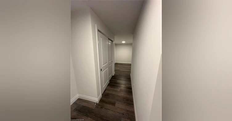 302-153 Wilson Street W, Hamilton, ON, L9G 1N4 - 10