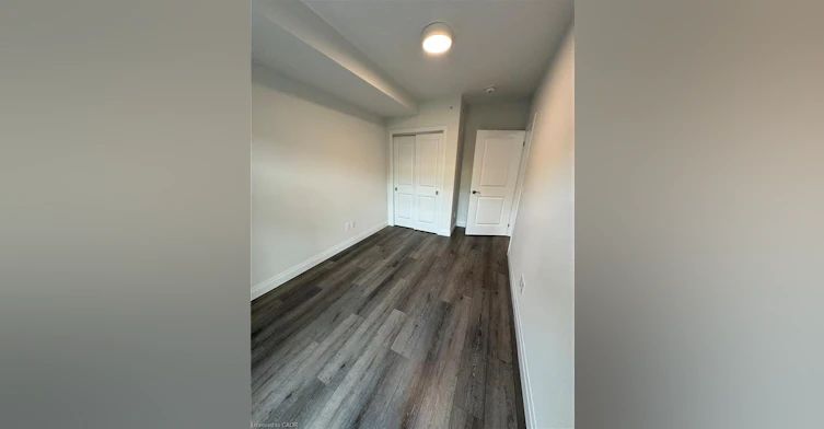302-153 Wilson Street W, Hamilton, ON, L9G 1N4 - 14