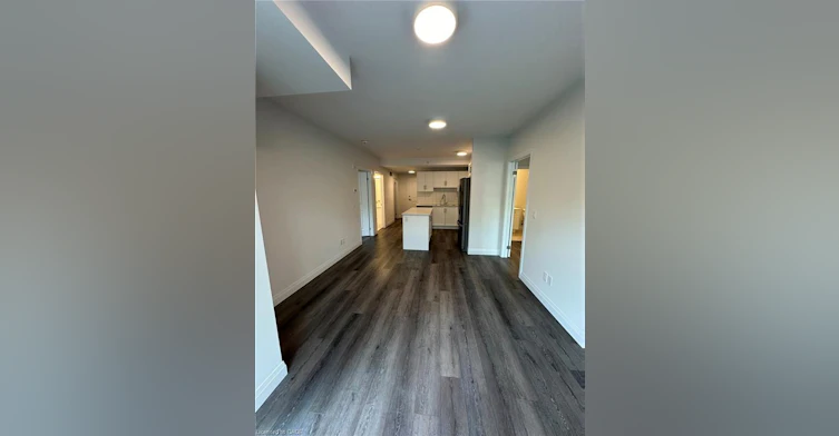 302-153 Wilson Street W, Hamilton, ON, L9G 1N4 - 16