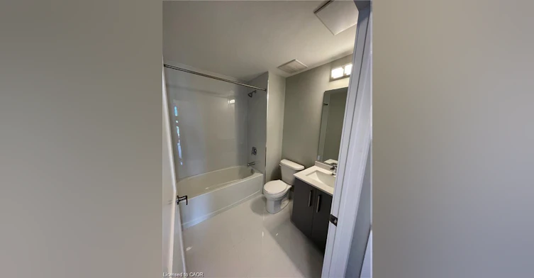 1410-15 Queen Street S, Hamilton, ON, L8P 3R6 - 3