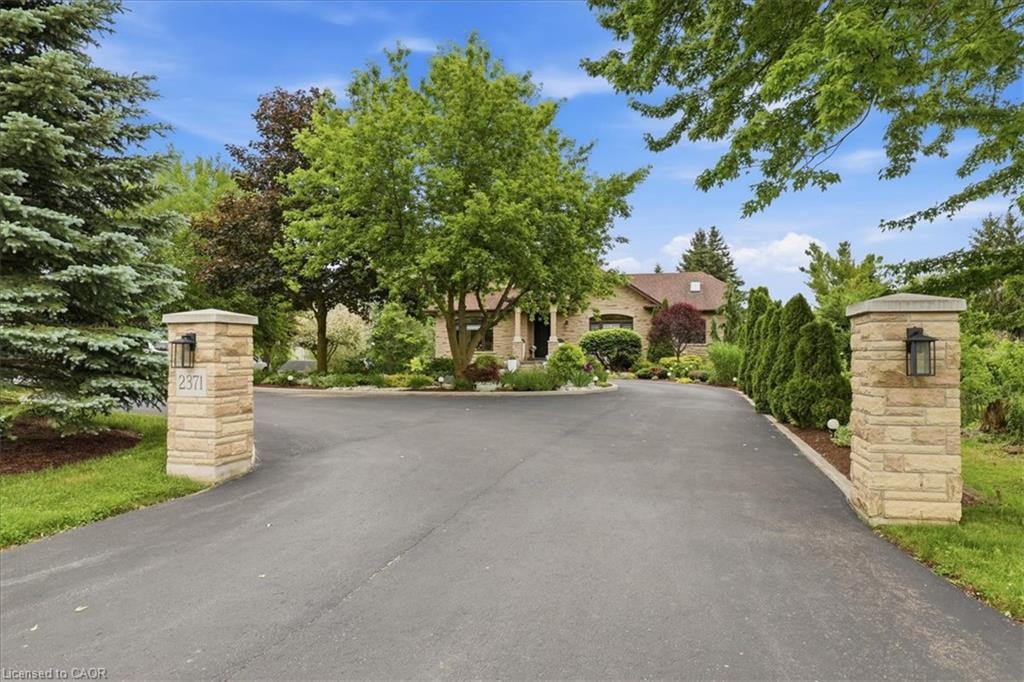 2371 Snyders Road E, Township of Wilmot, ON, N0B 2H0