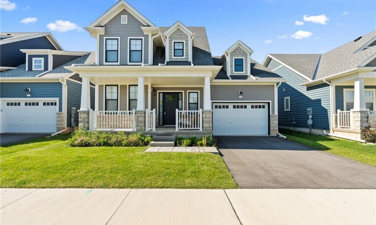 26 Beachwalk Crescent